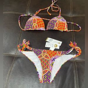 NWT Printed Billabong Bikini Size Small